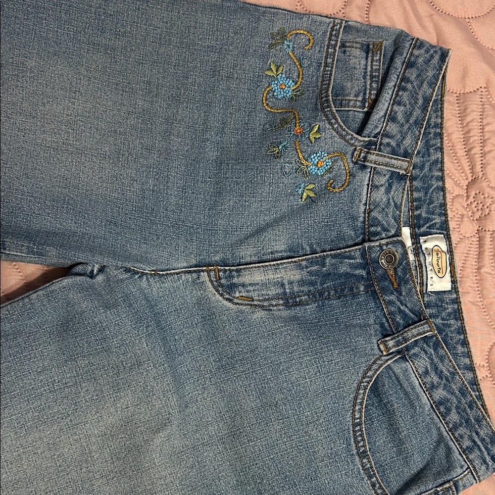 Talbots Blue High Rise Jeans with Embroidered Floral Accents
